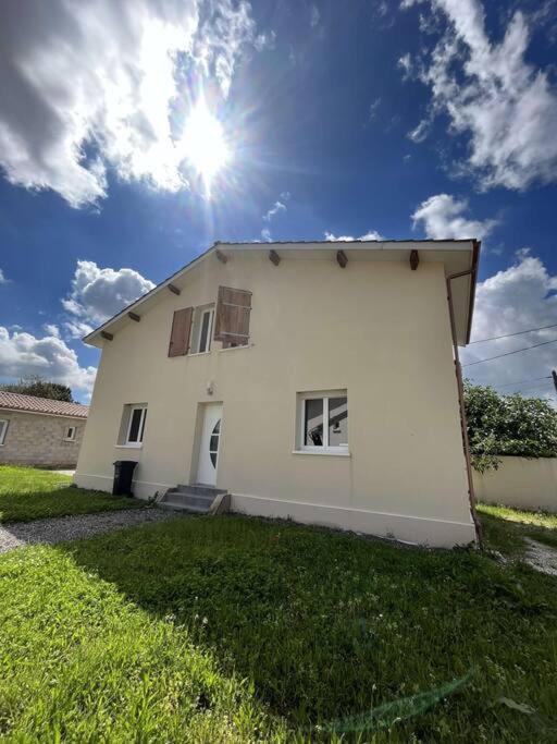 La Maison Dardenne Вилньов-сюр-Ло Екстериор снимка